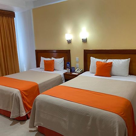 Hotel Baez Carrizal ビジャエルモッサ エクステリア 写真