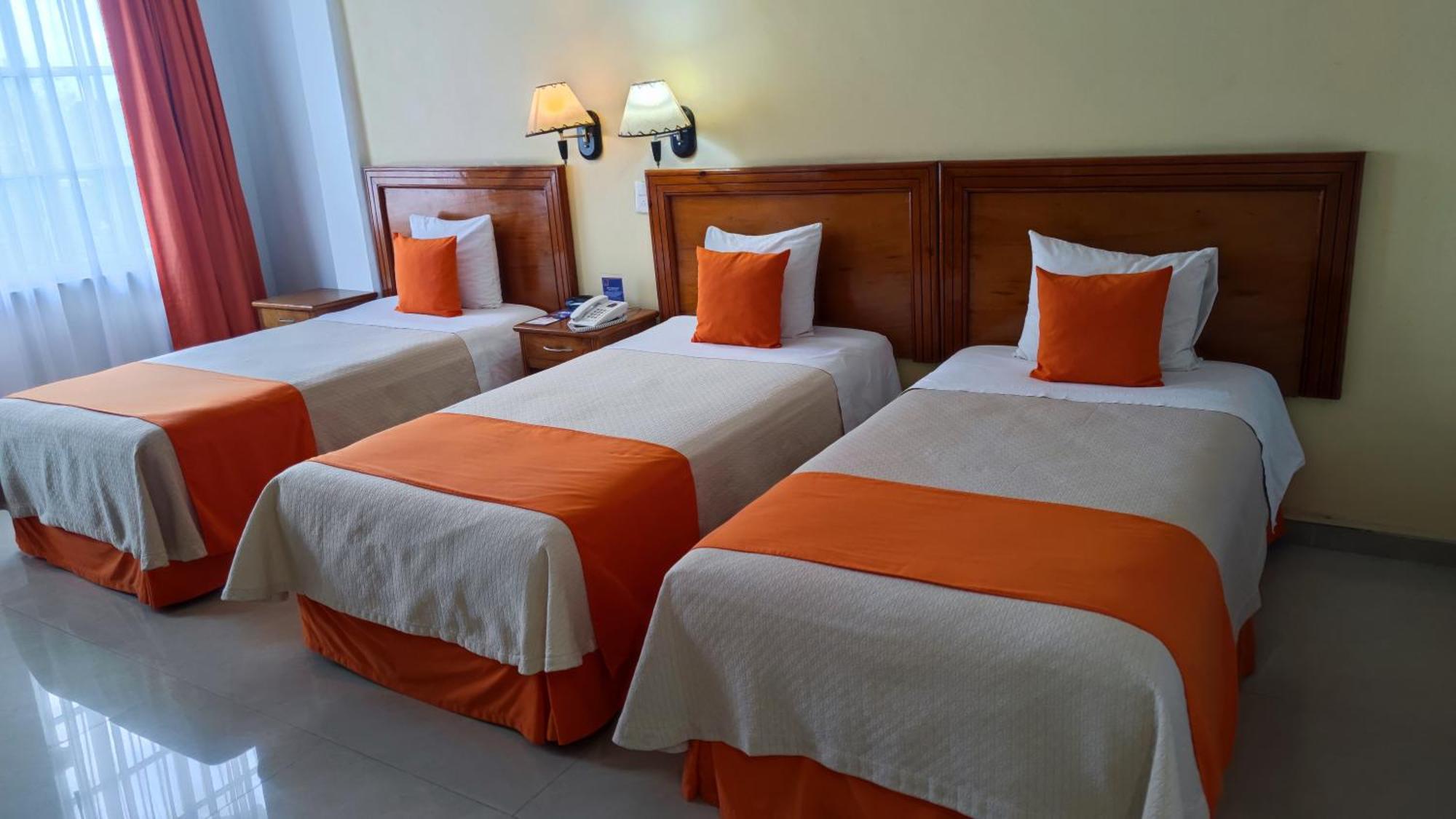 Hotel Baez Carrizal ビジャエルモッサ エクステリア 写真